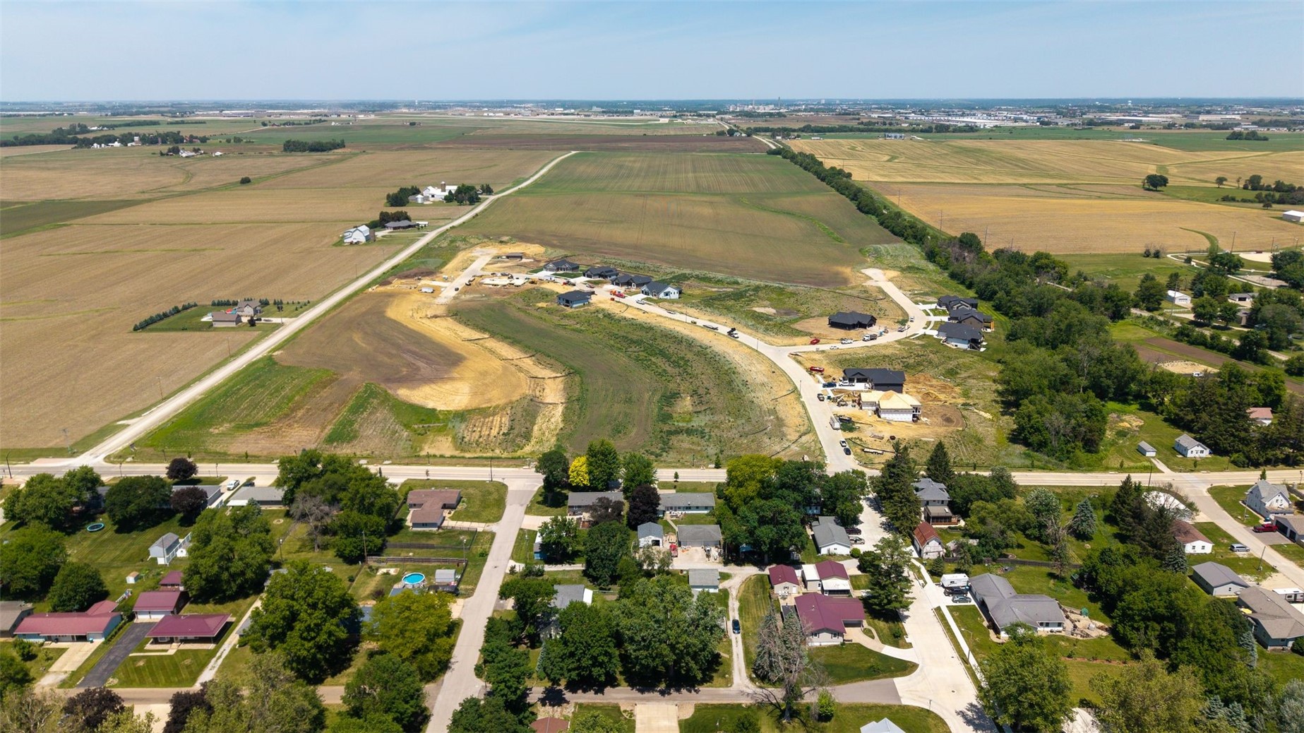 Photo 1 of 8 — 201 Howard Avenue NW, Swisher, IA 52338