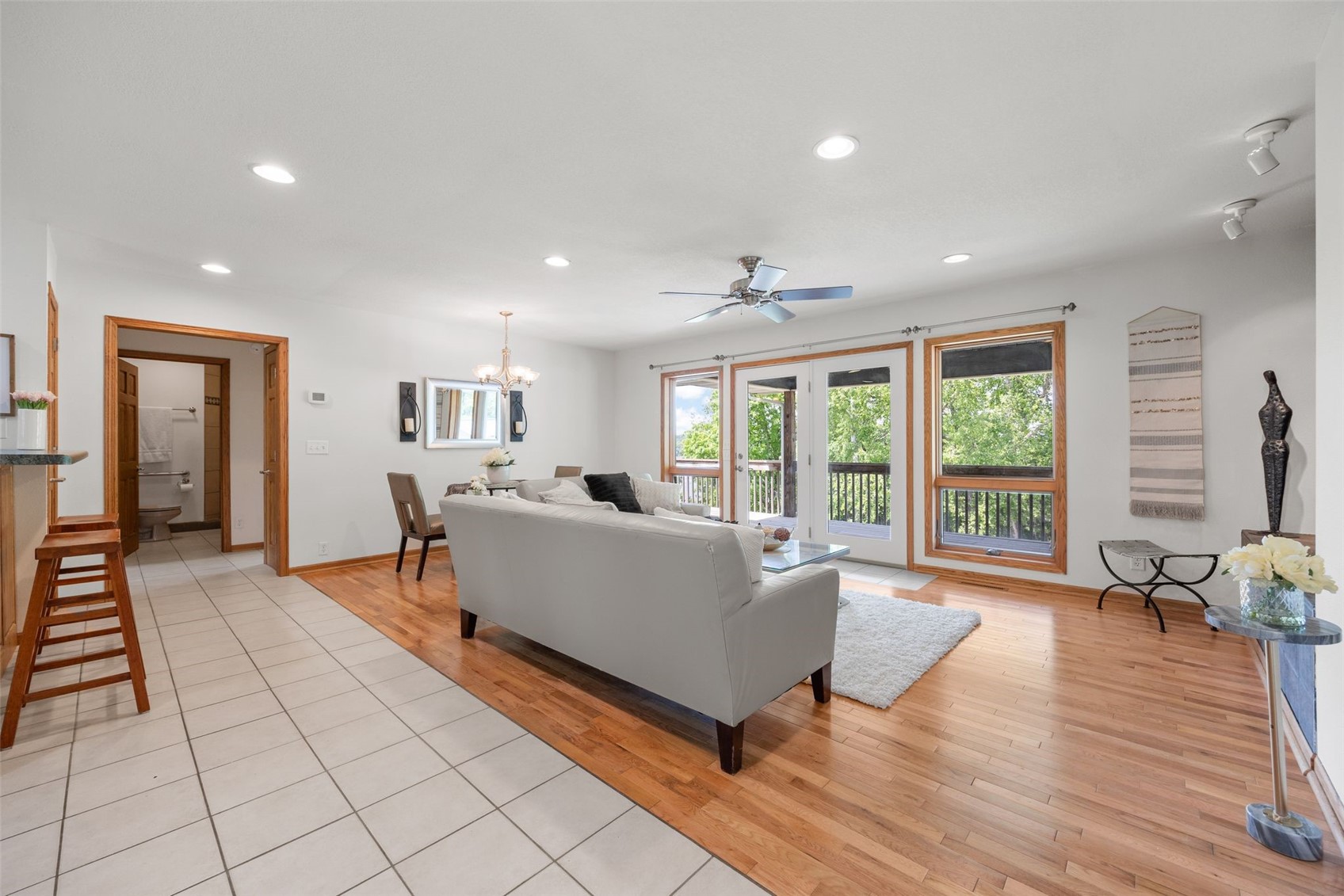 3606 Sun Valley Drive NE