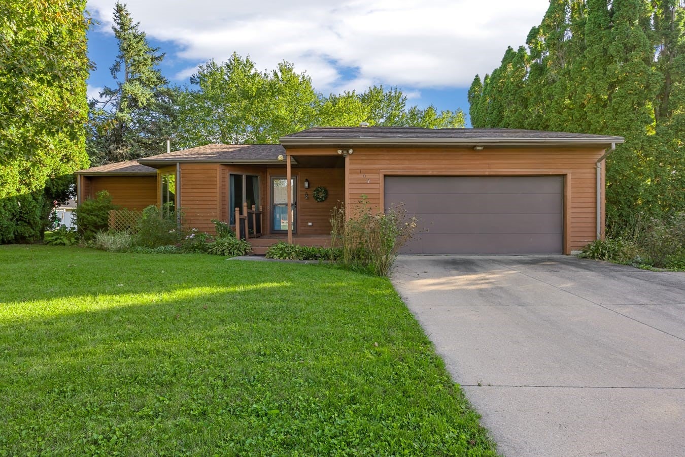 102 Elizabeth Drive