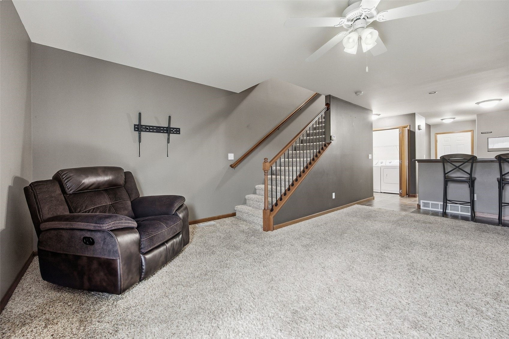 3457 Laurel Lane