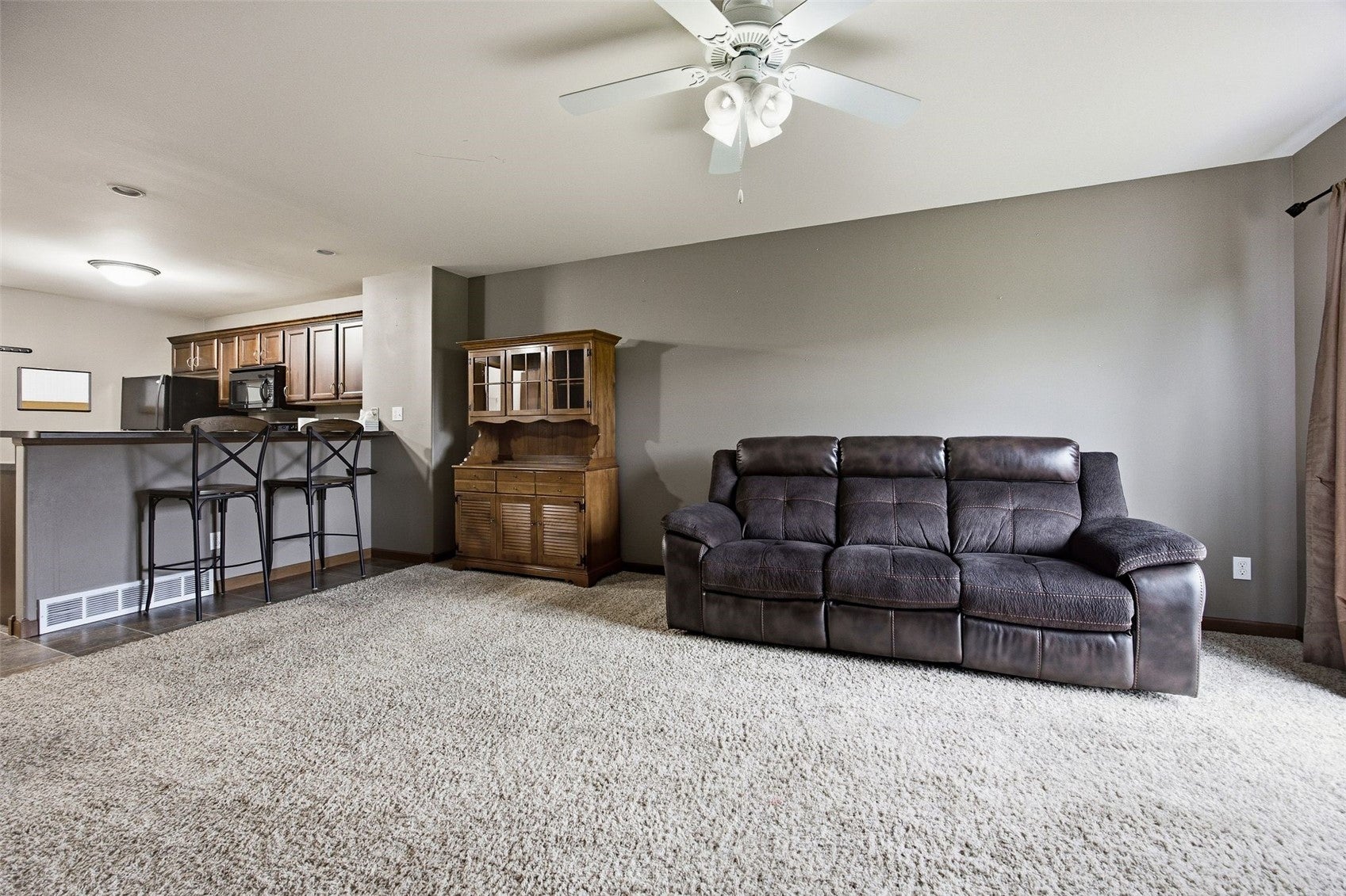 3457 Laurel Lane