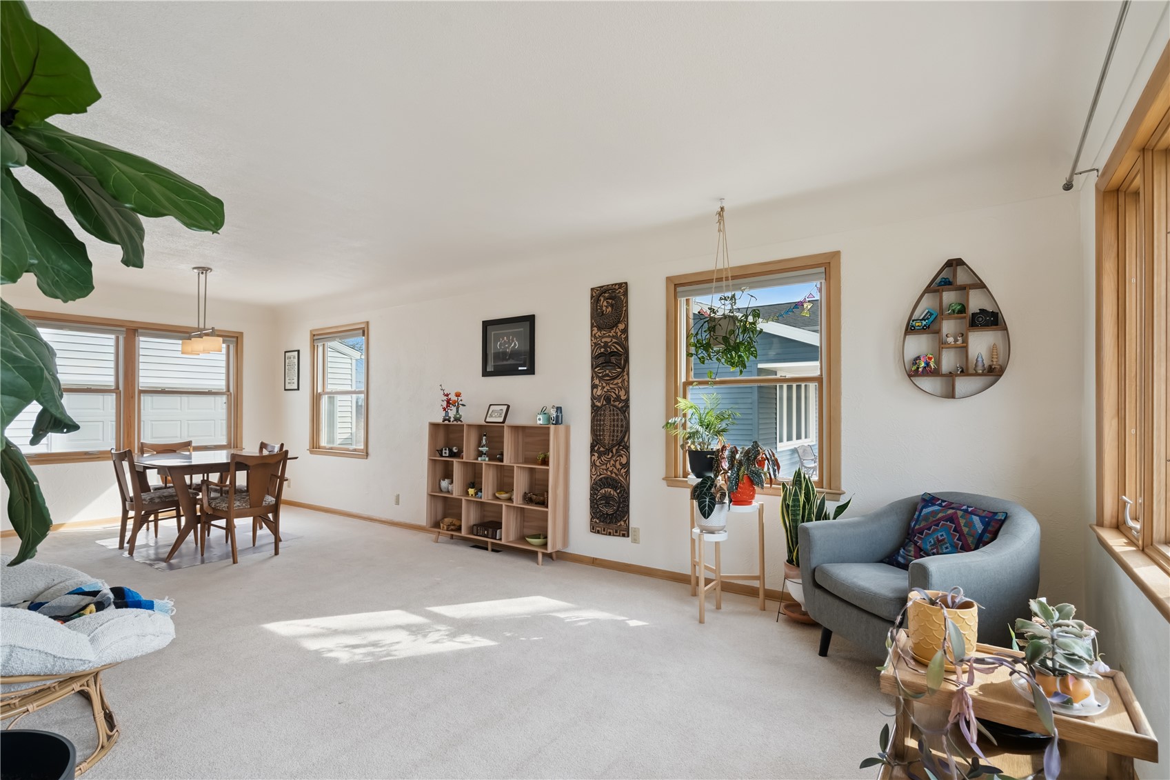 2822 Hillhaven Ct SE