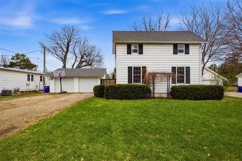 126 C Avenue Kalona IA 52247