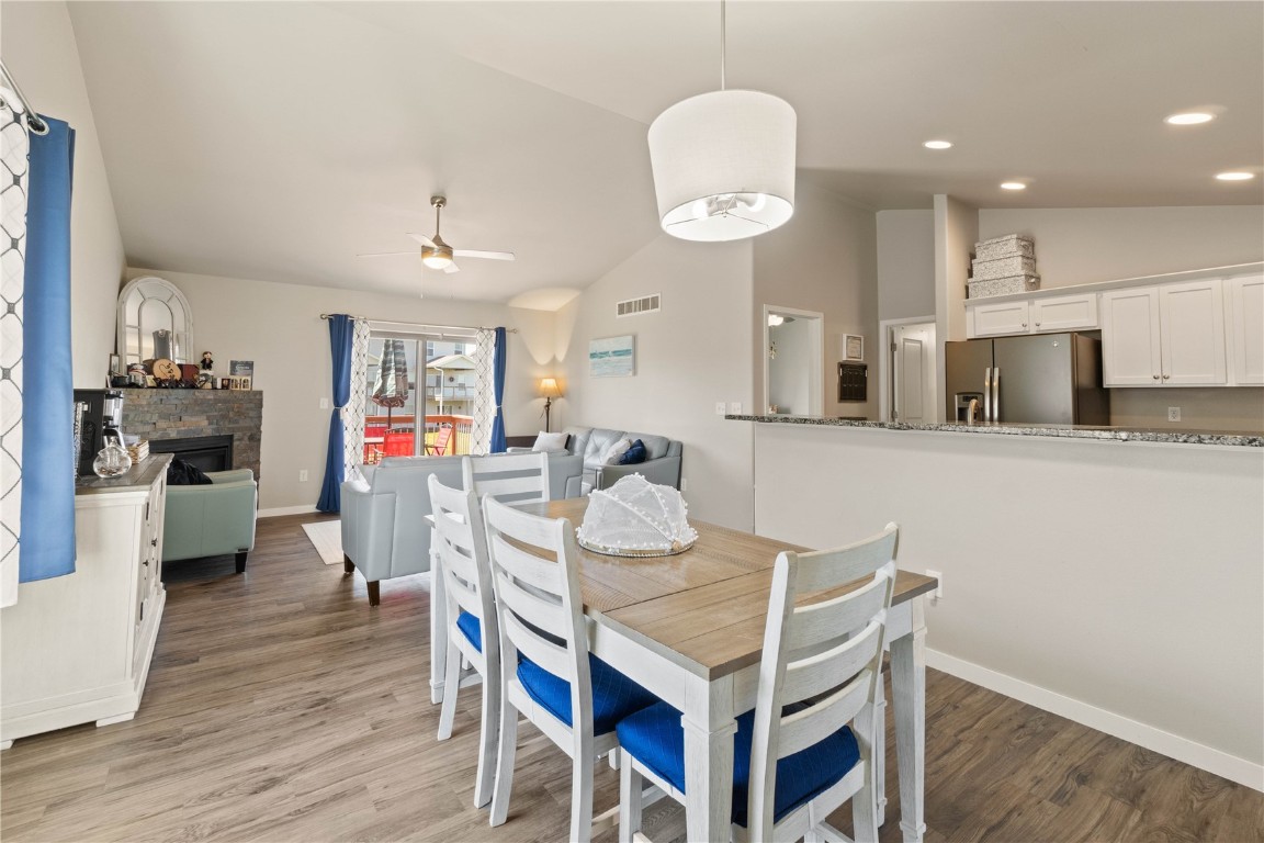 1227 Mary Lane