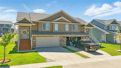 1227 Mary Lane North Liberty IA 52317