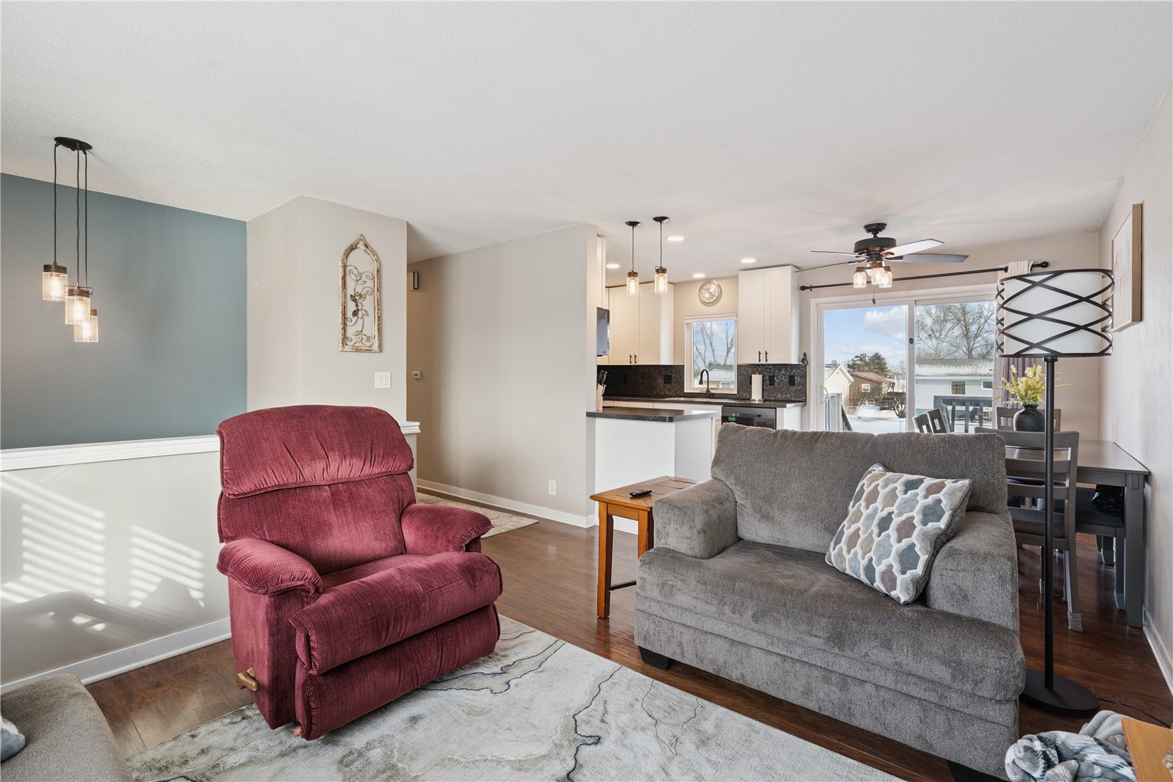 4602 Twin Pine Drive NW