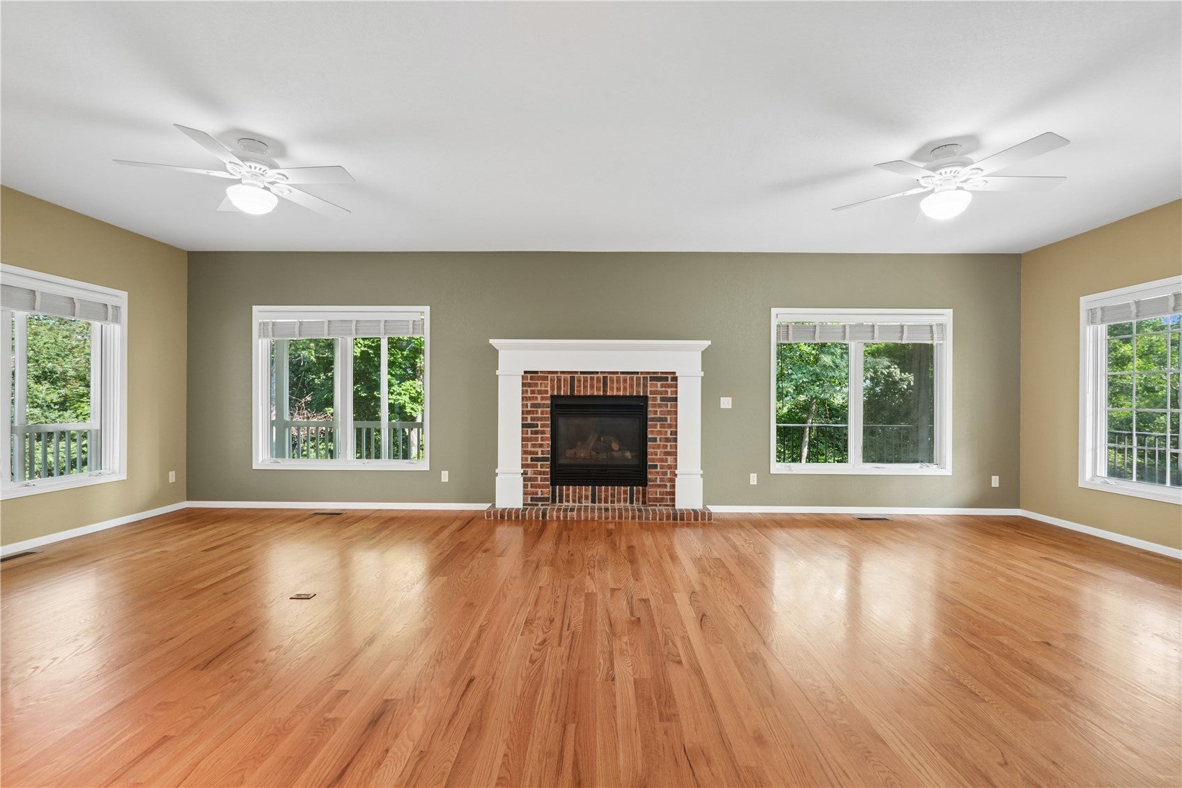 3364 Feather Ridge Rd
