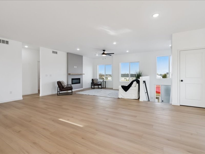 3111 Ginkgo Lane