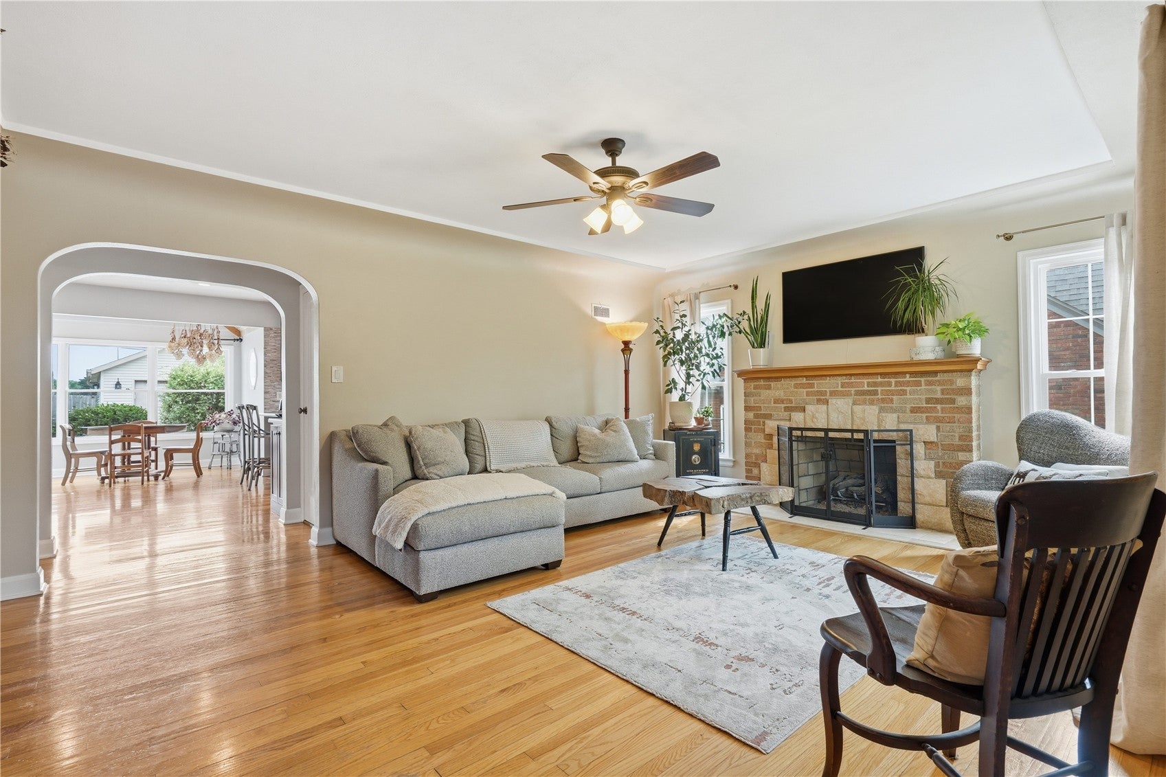 241 23rd Street Dr SE