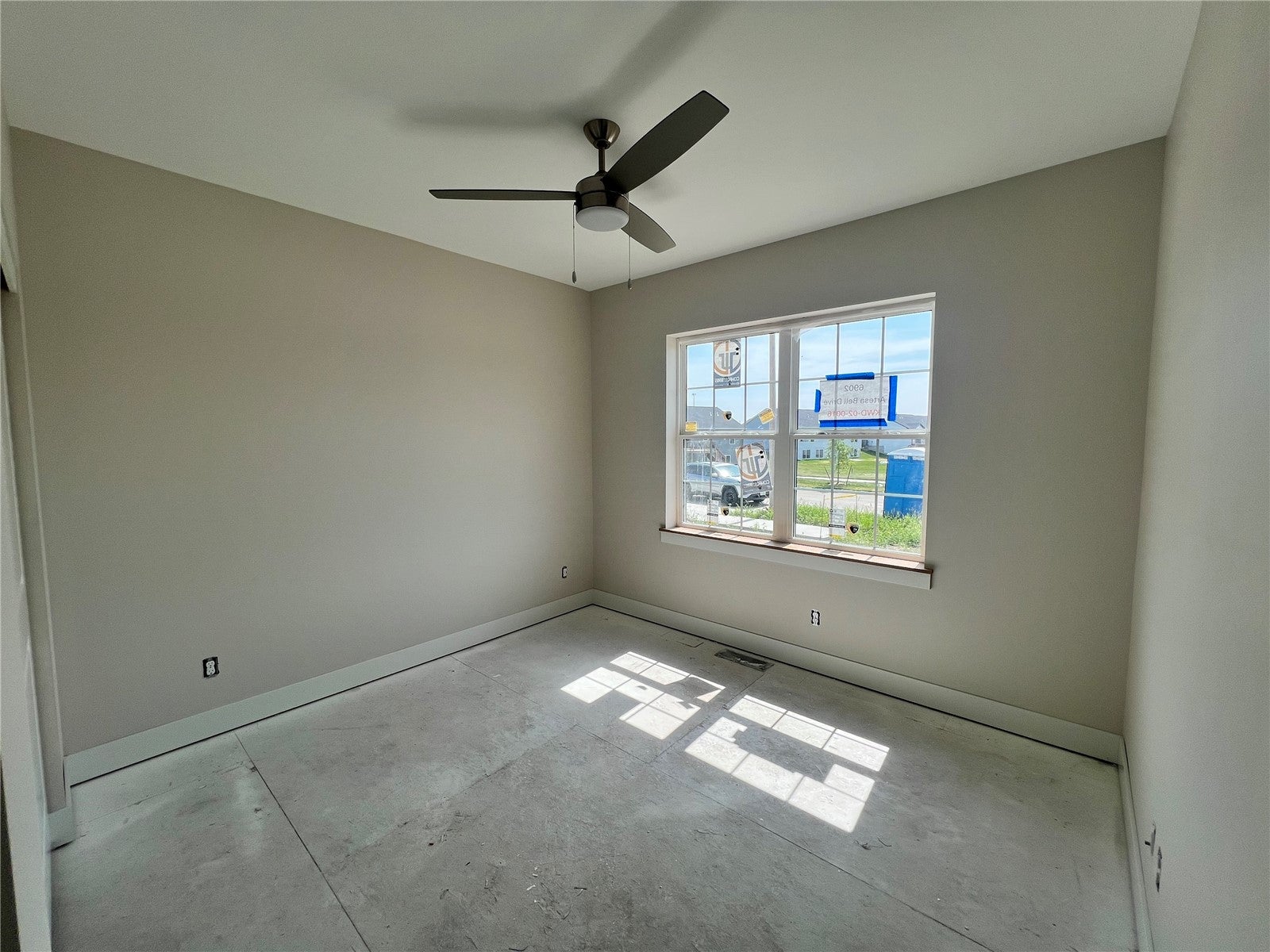6902 Artesa Bell Drive SW