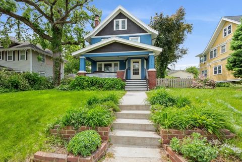 2039 Bever Avenue SE Cedar Rapids IA 52403