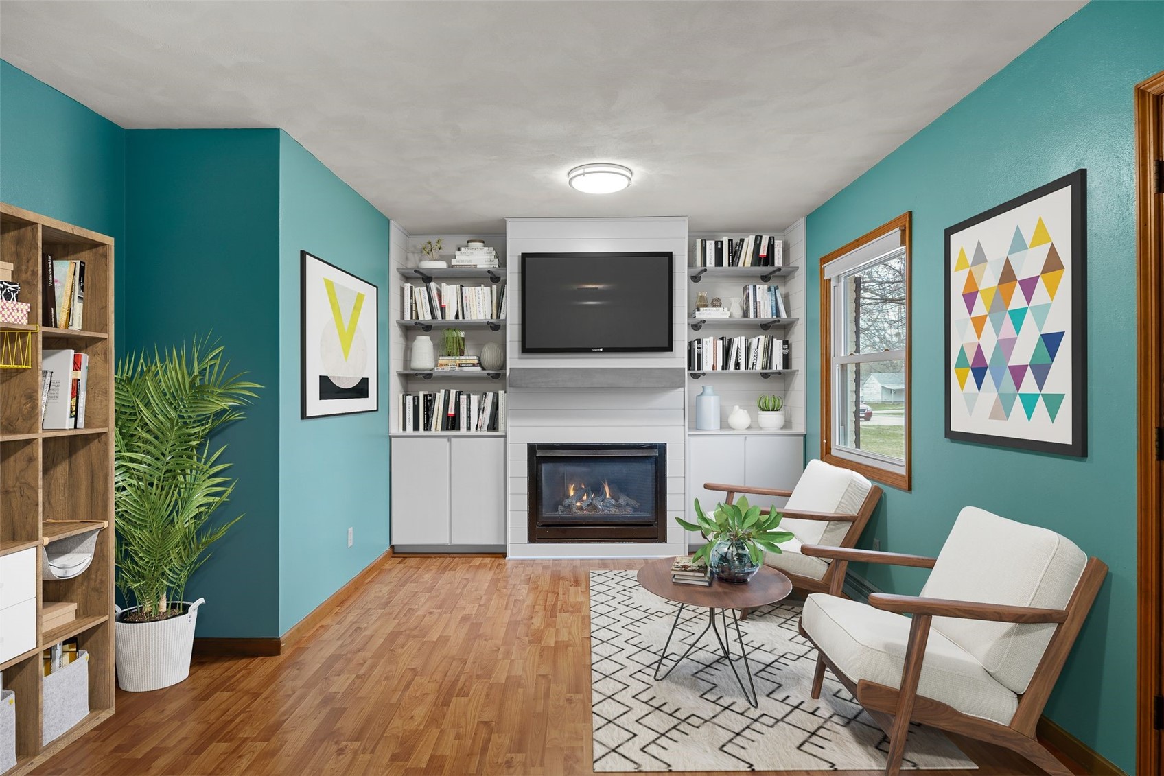 807 N College Avenue