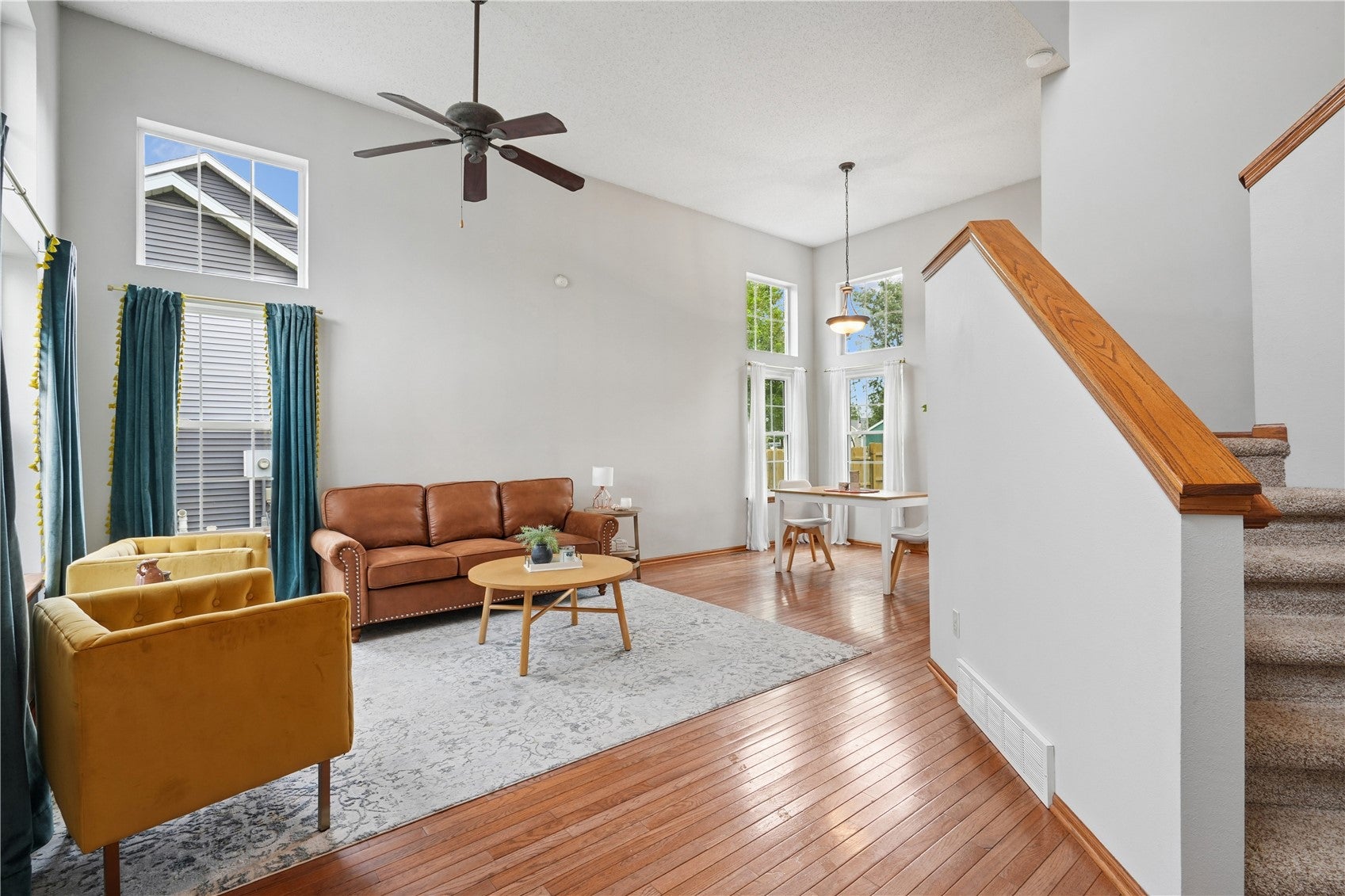 235 N 18th Ave
