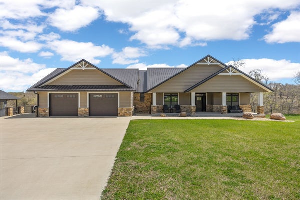20649 KAYAK CT, MANCHESTER, IA 52057 - Image ee8fa0a5df75b6cf9fd767d598c41e0c/3146504364