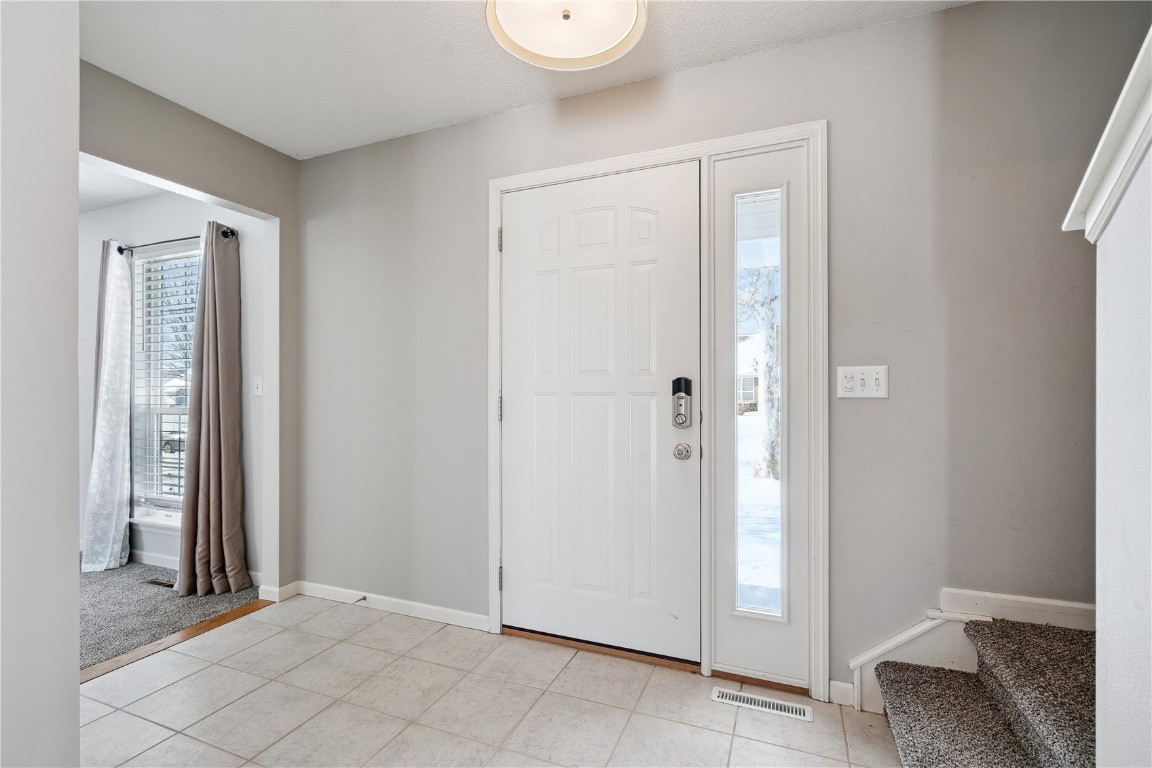 7730 Burr Ridge Drive NE