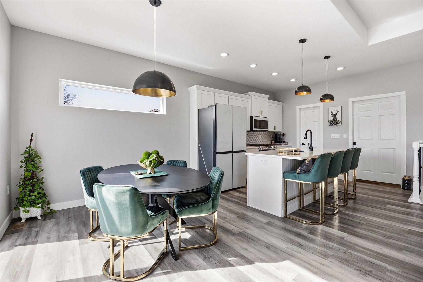 225 Meadow Breeze Lane