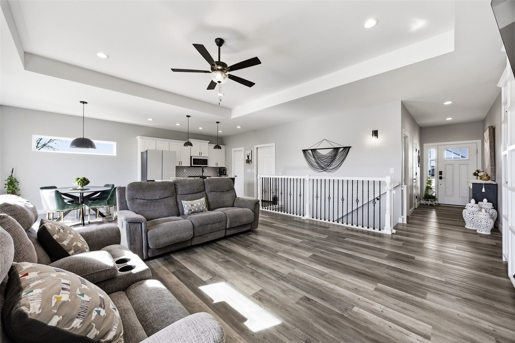 225 Meadow Breeze Lane