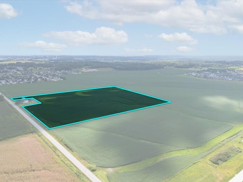 Photo 1 of 20 — 26.35 Acres M/L Quass Rd, Robins, IA 52328