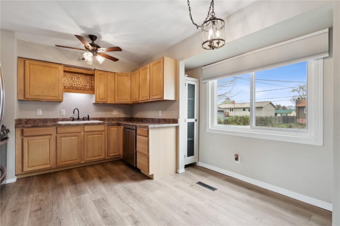 1056 Eisenhower Rd