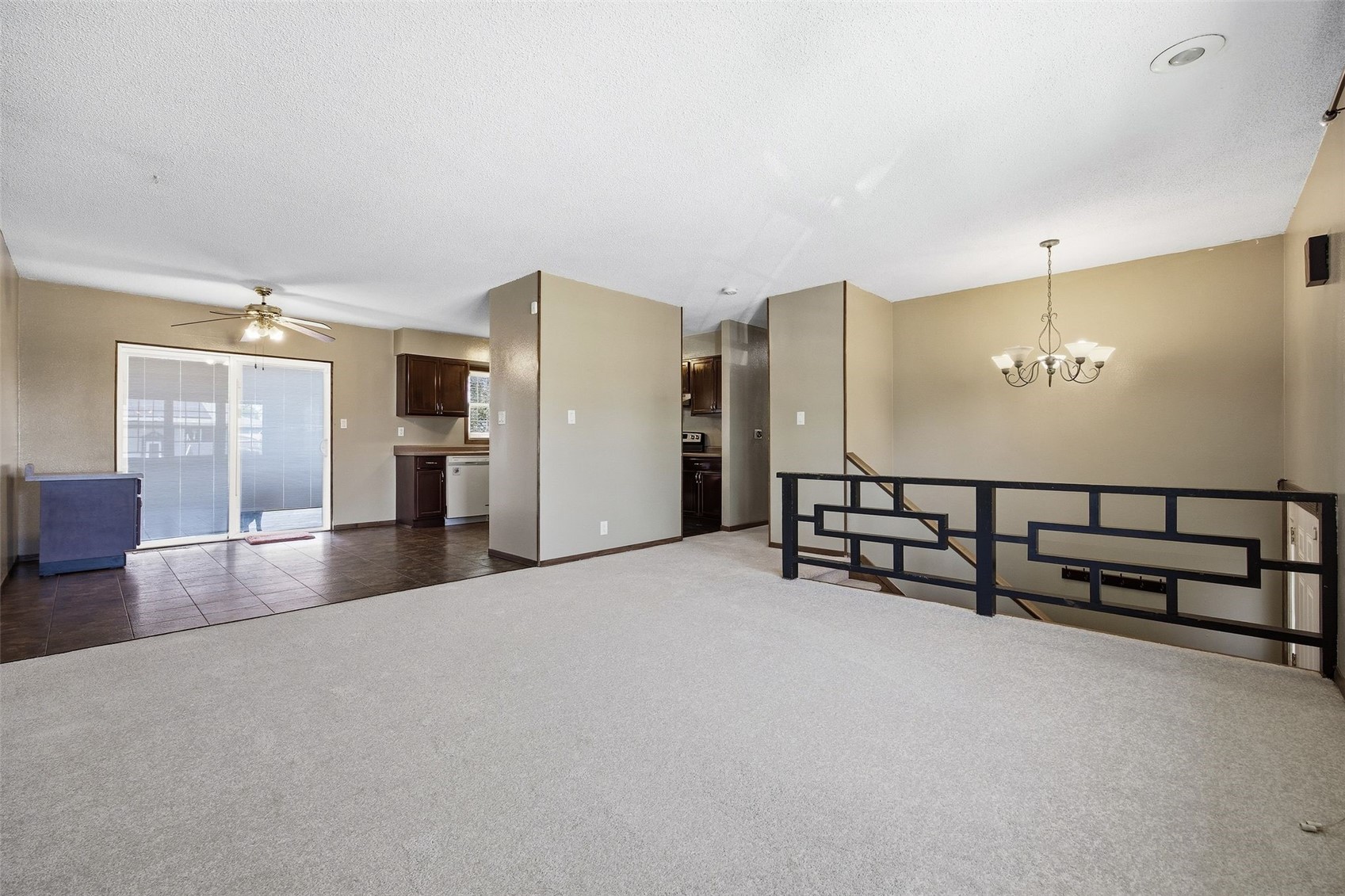 4513 Navajo Dr NE