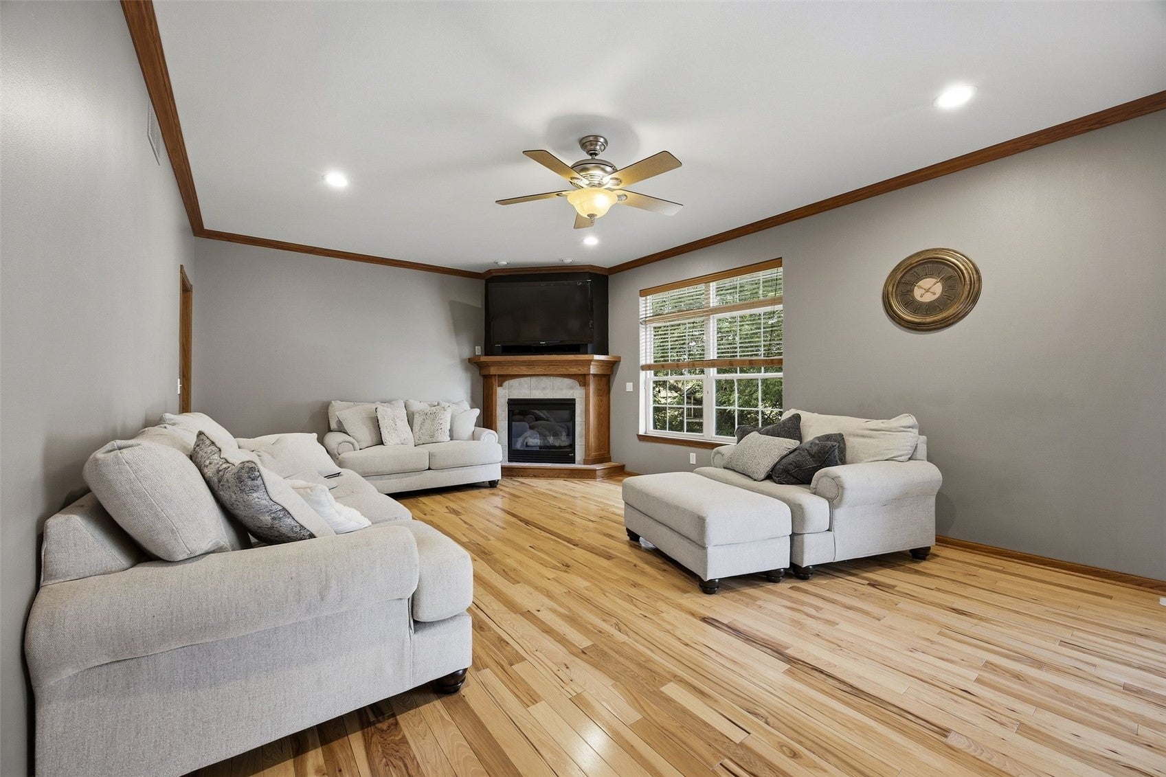 2675 Madison Lane