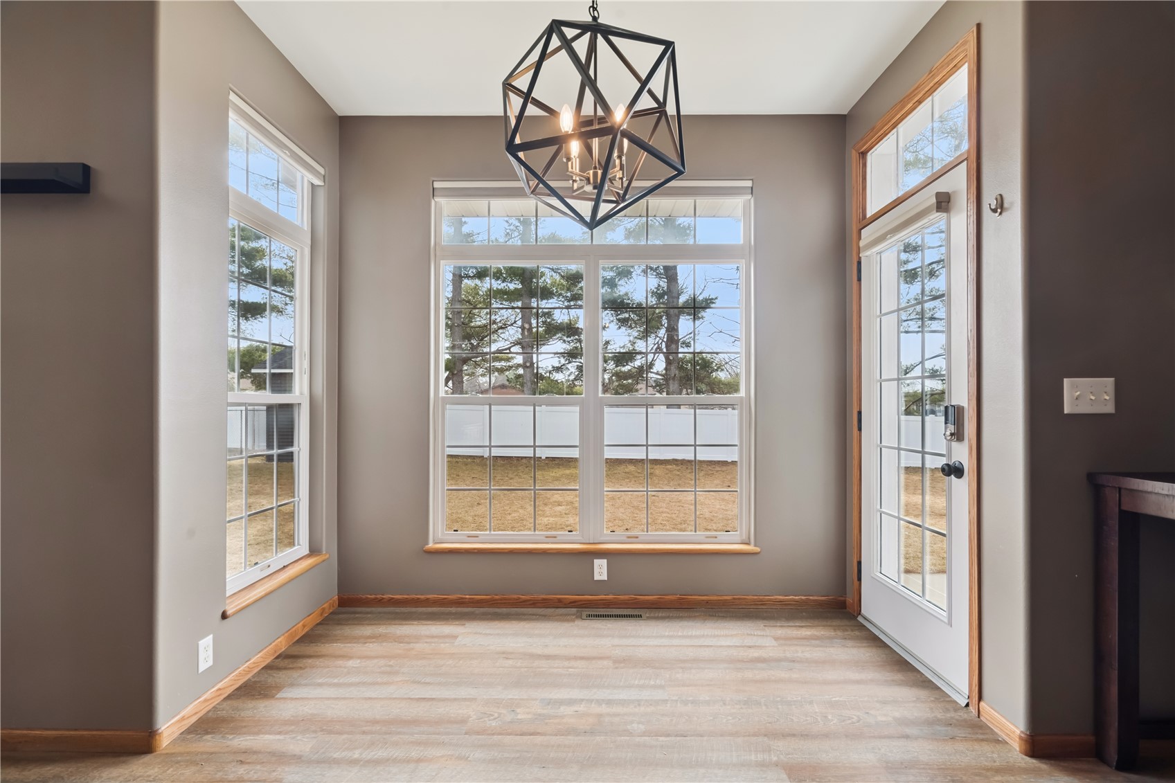 2385 Wolf Creek Trail