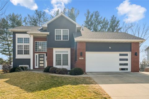 2385 Wolf Creek Trail Hiawatha IA 52233