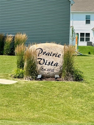 836 BOULDER DR, CENTER POINT, IA 52213 - Image fc668cd55eab95c8eb91bea1a21ba52d/2257263405