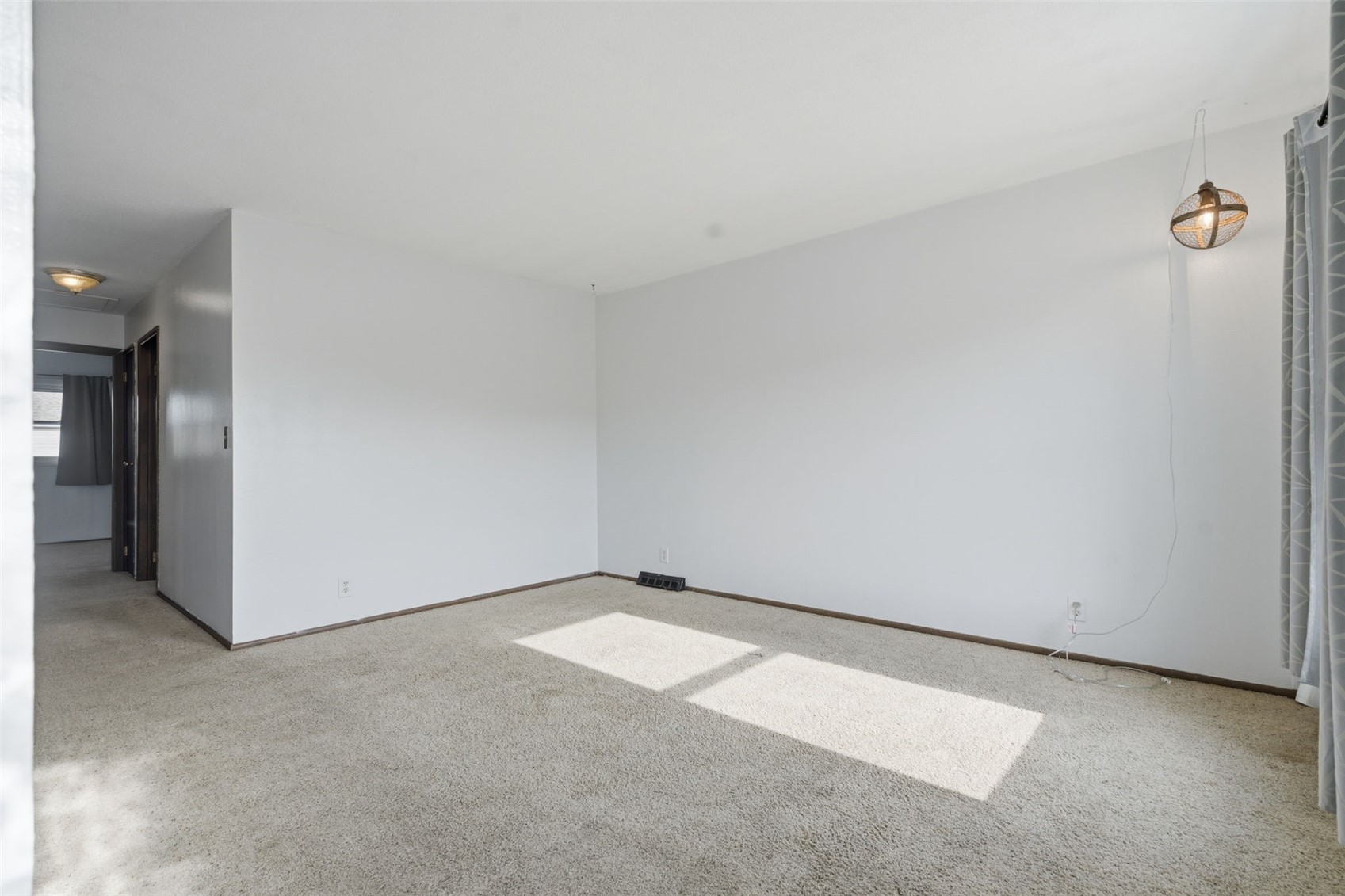 208 Atwood Drive SW