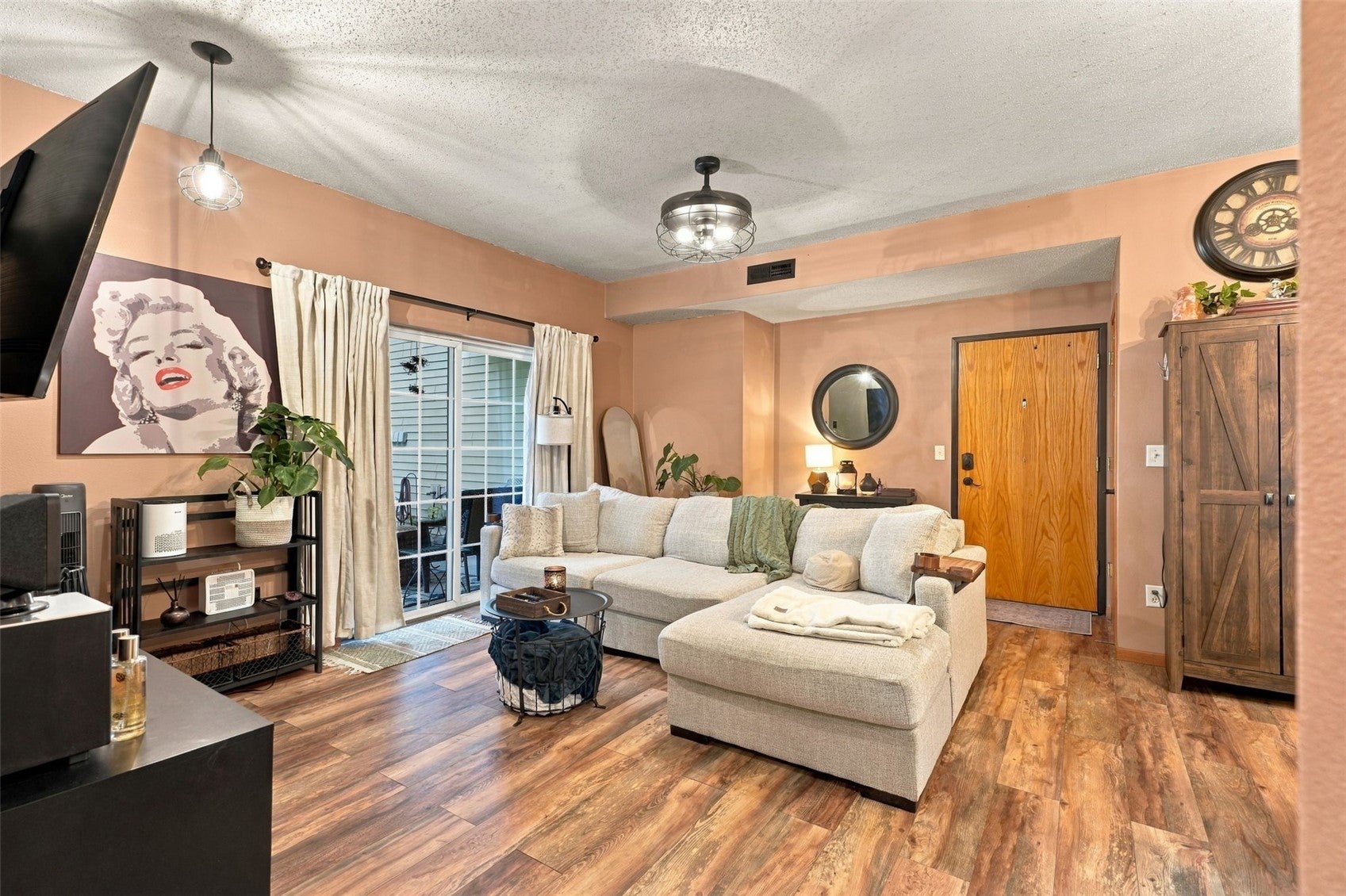 2665 Triple Crown Lane 2