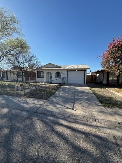 Photo of 3047 Lancaster Gate St, Grand Junction, CO 81504 (MLS # 20261340)