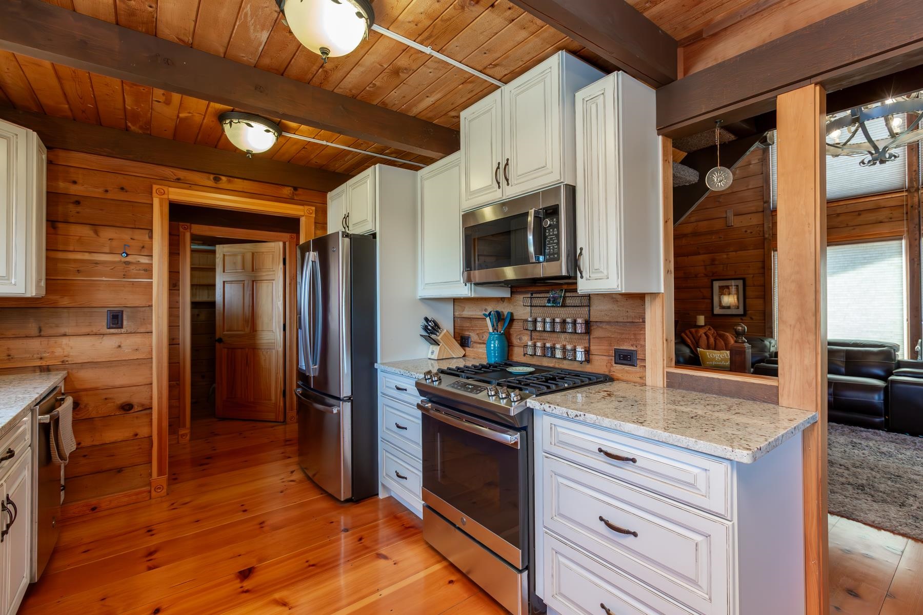 Grand Junction, Colorado, 81505, United States, 5 Bedrooms Bedrooms, ,4 BathroomsBathrooms,Residential,Active,2029718