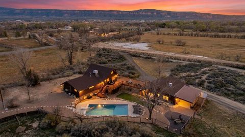 Photo of 2472 H Road, Grand Junction, CO 81505 (MLS # 20261300)