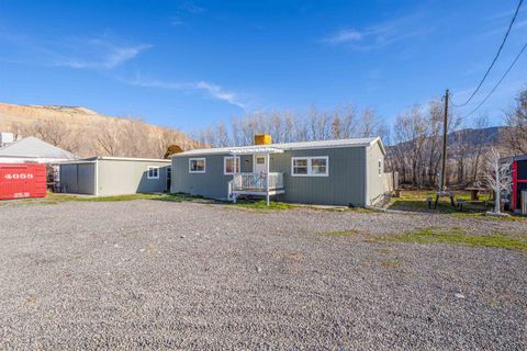 Photo of 702 37 1/10 Road, Palisade, CO 81526 (MLS # 20261865)