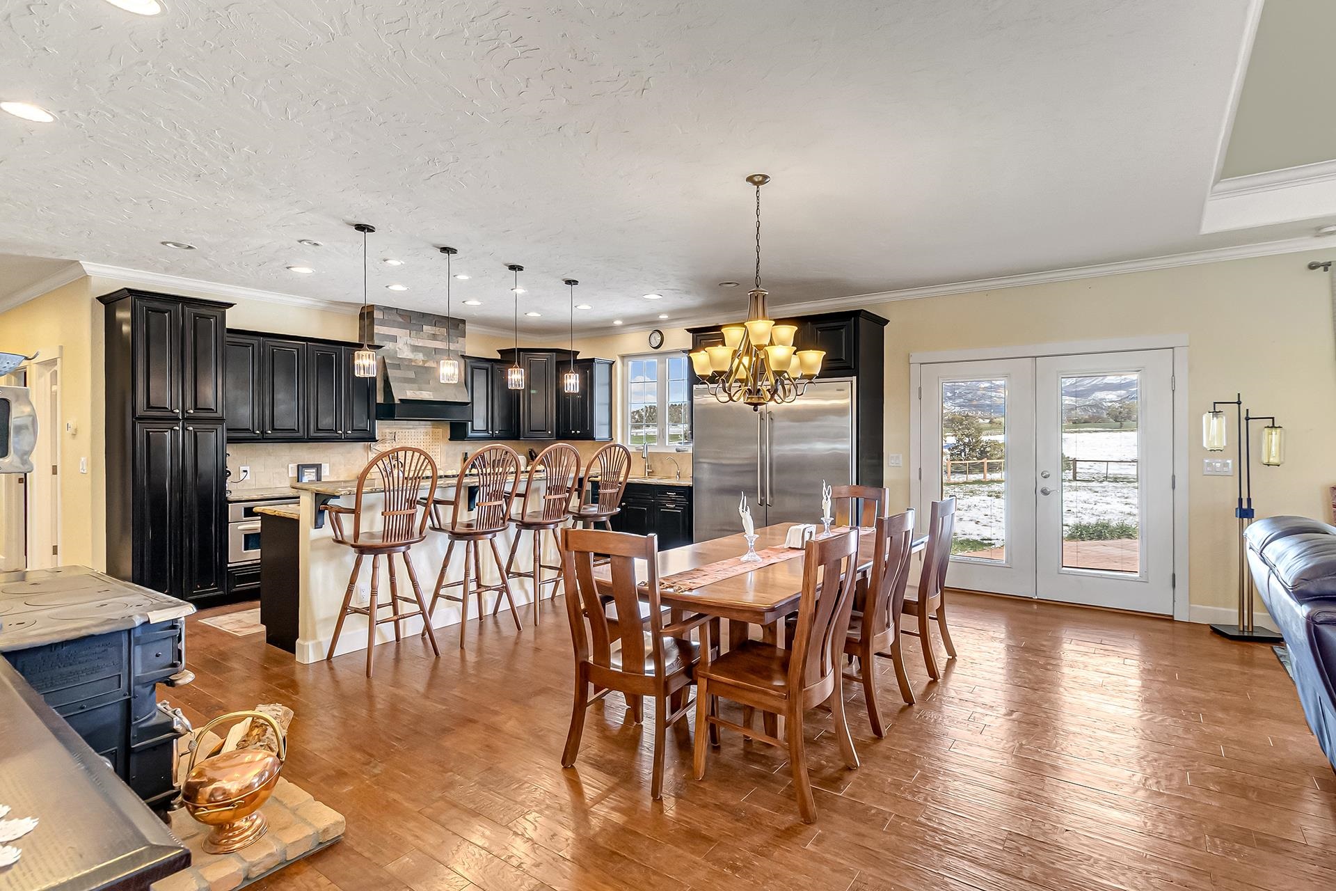 Crawford, Colorado, 81415, United States, 4 Bedrooms Bedrooms, ,3 BathroomsBathrooms,Residential,Active,2035144
