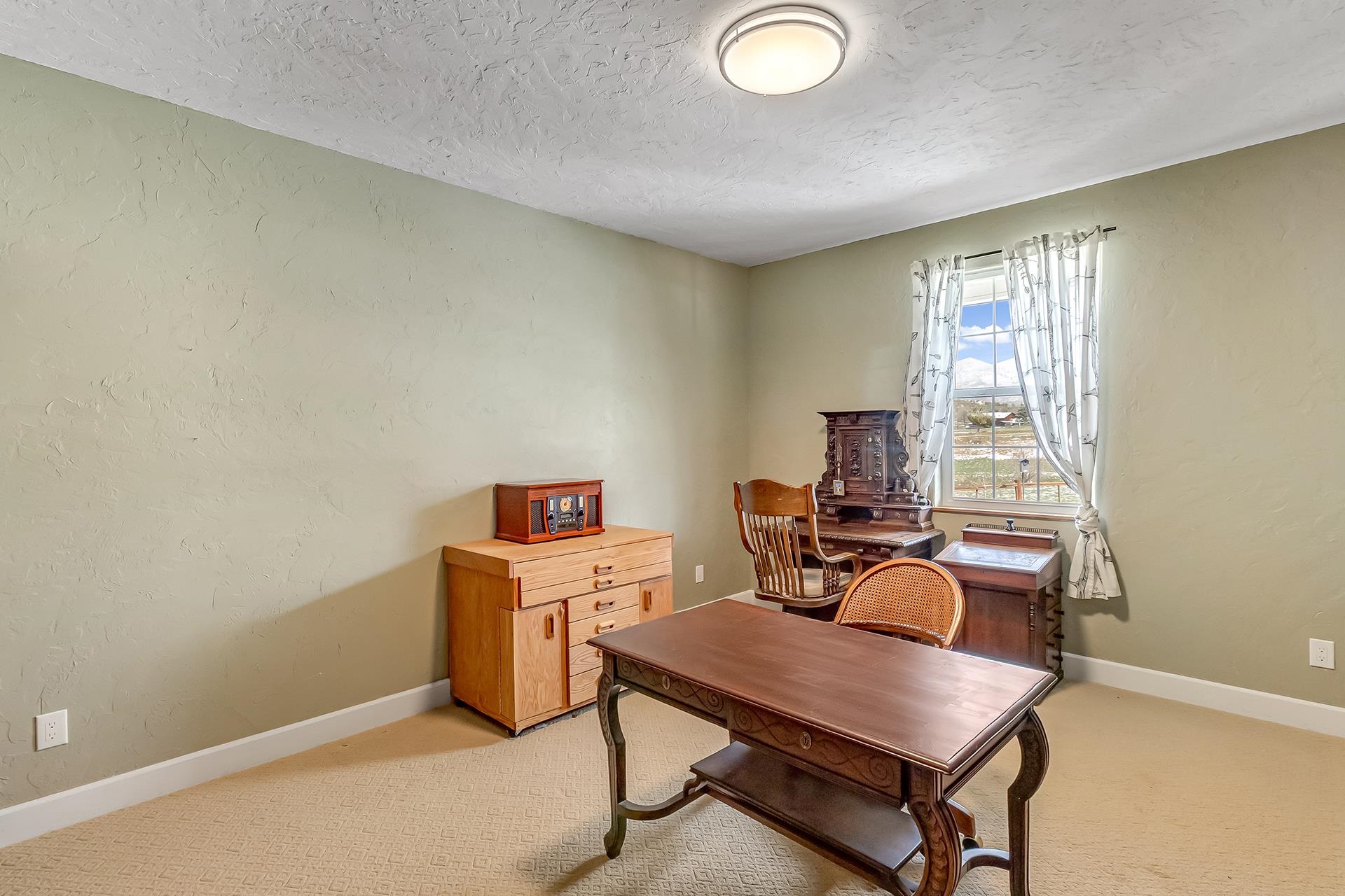 Crawford, Colorado, 81415, United States, 4 Bedrooms Bedrooms, ,3 BathroomsBathrooms,Residential,Active,2035144
