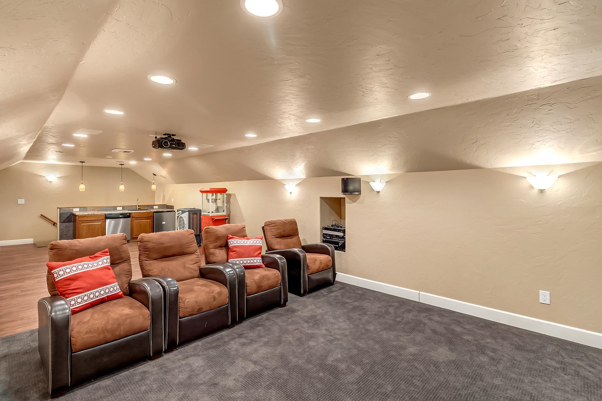 Crawford, Colorado, 81415, United States, 4 Bedrooms Bedrooms, ,3 BathroomsBathrooms,Residential,Active,2035144