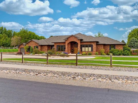 Photo of 2030 Baseline Drive, Grand Junction, CO 81507 (MLS # 20262194)