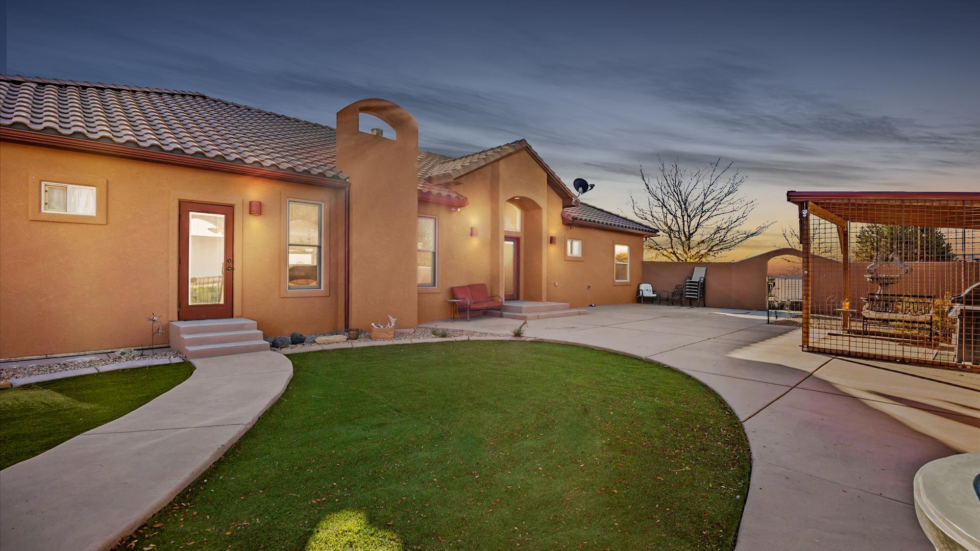 Loma, Colorado, 81524, United States, 4 Bedrooms Bedrooms, ,3 BathroomsBathrooms,Residential,Active,1988465