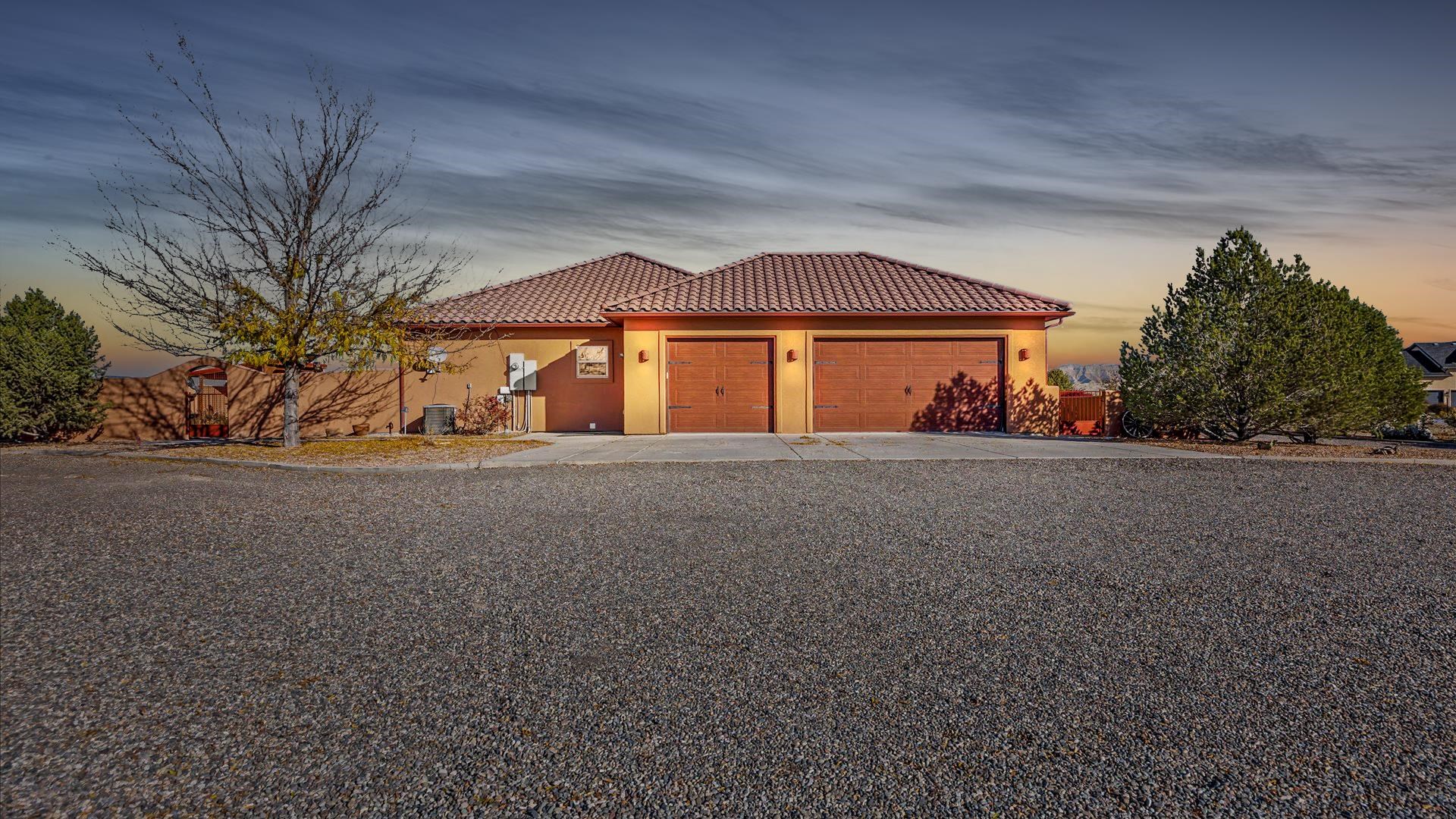 Loma, Colorado, 81524, United States, 4 Bedrooms Bedrooms, ,3 BathroomsBathrooms,Residential,Active,1988465