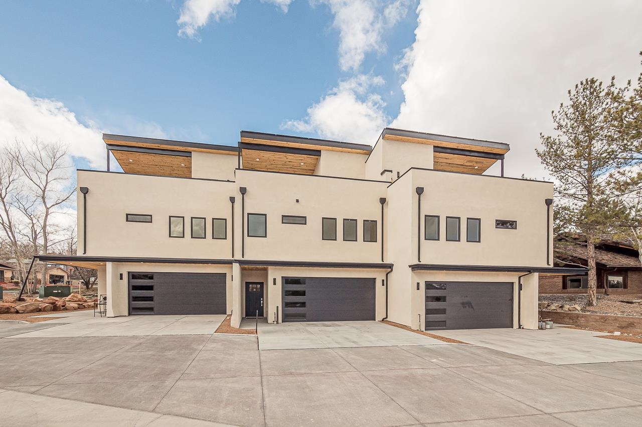 2398 Ridge Circle Drive C