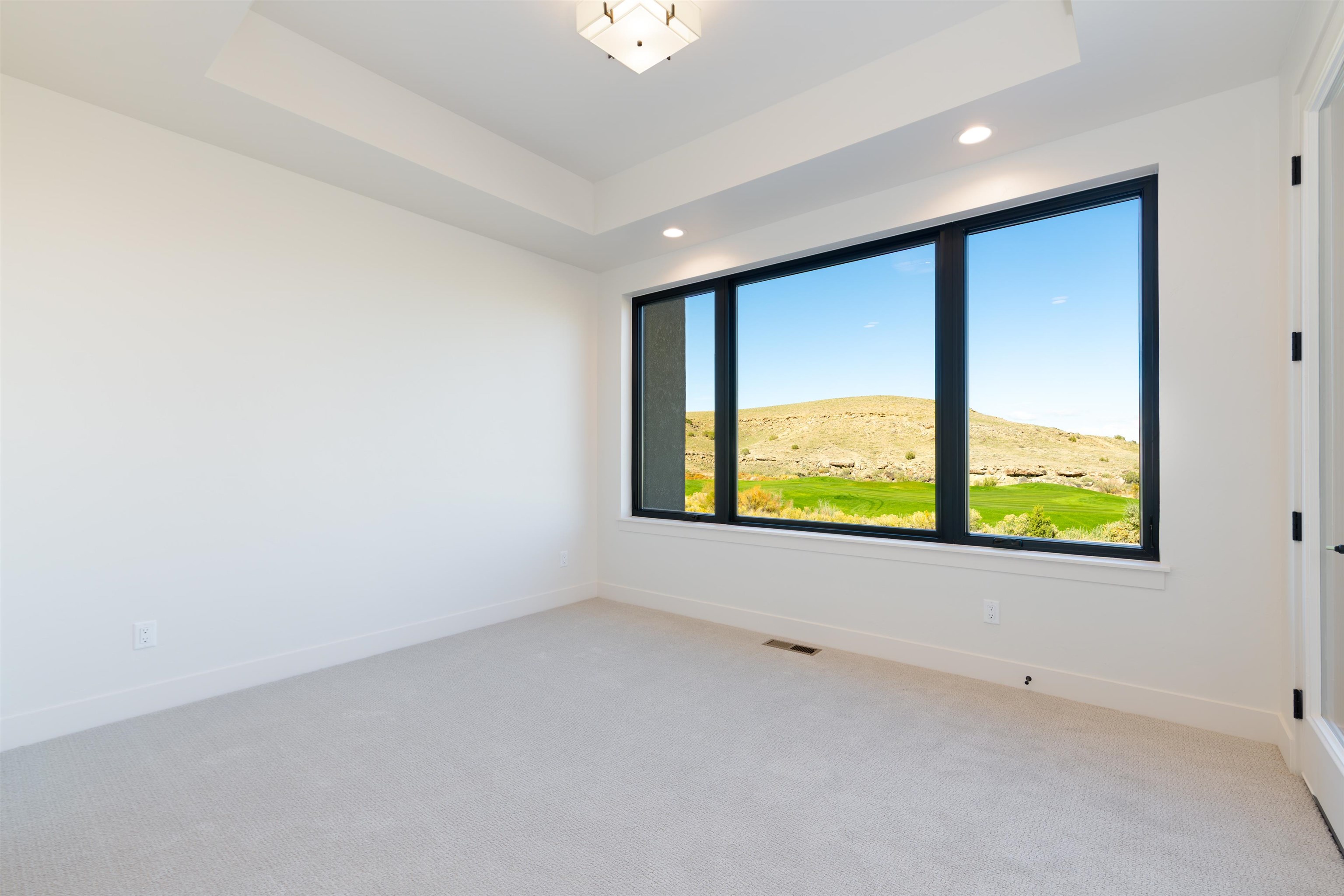 Grand Junction, Colorado, 81507, United States, 3 Bedrooms Bedrooms, ,3 BathroomsBathrooms,Residential,Active,1852715