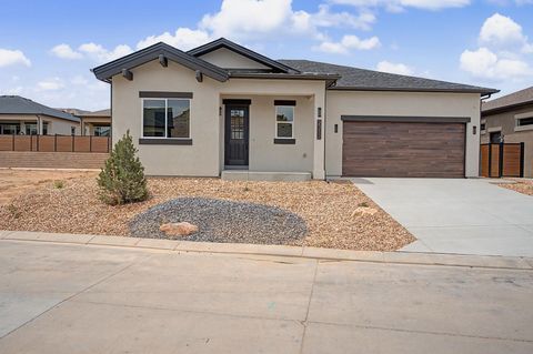 Photo of 2312 Rocky Knoll Court, Grand Junction, CO 81507 (MLS # 20262283)