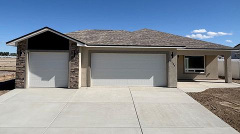Photo of 2134 Brookfield Drive, Grand Junction, CO 81505 (MLS # 20261351)