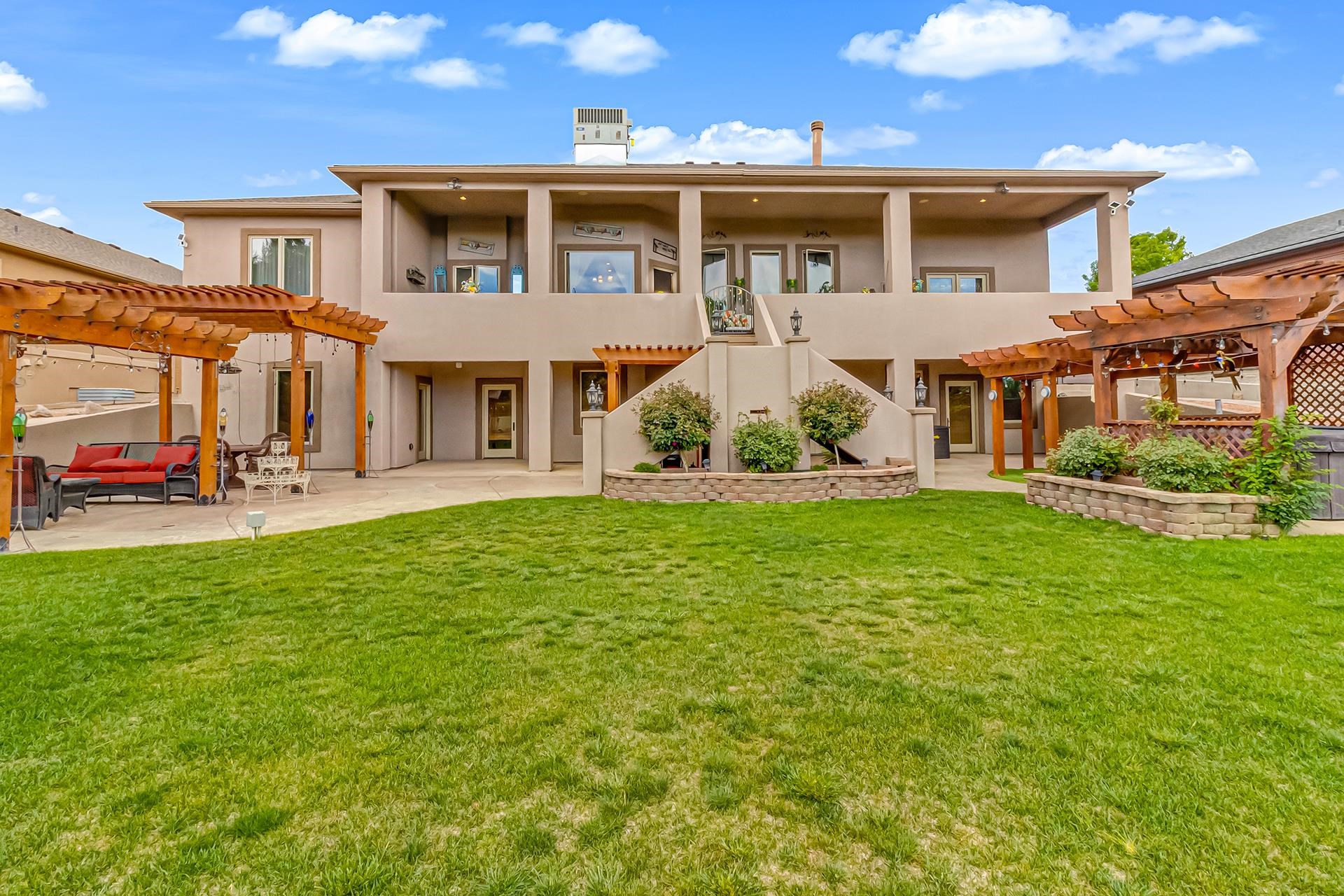 Grand Junction, Colorado, 81507, United States, 4 Bedrooms Bedrooms, ,5 BathroomsBathrooms,Residential,Active,2052043