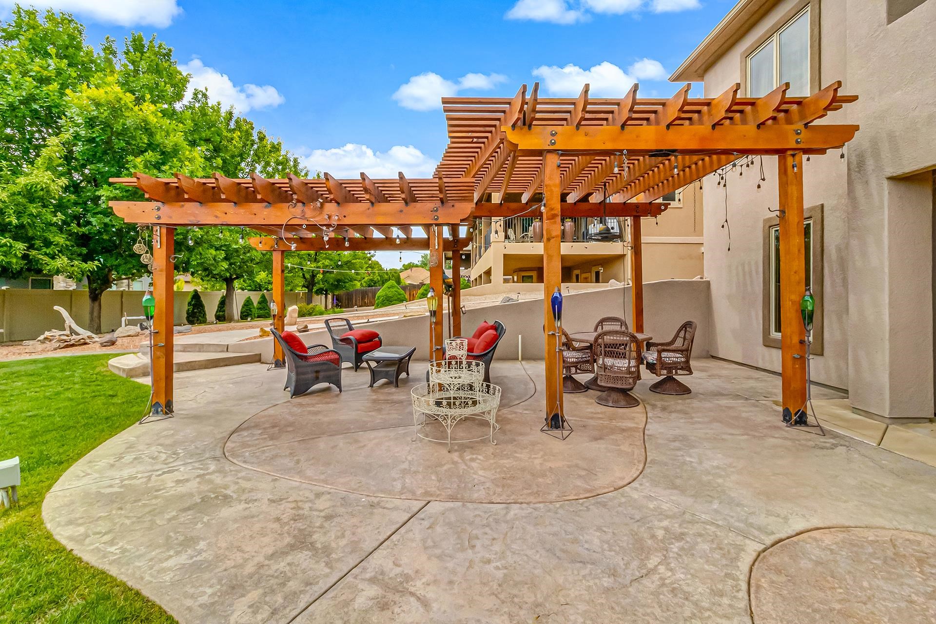 Grand Junction, Colorado, 81507, United States, 4 Bedrooms Bedrooms, ,5 BathroomsBathrooms,Residential,Active,2052043