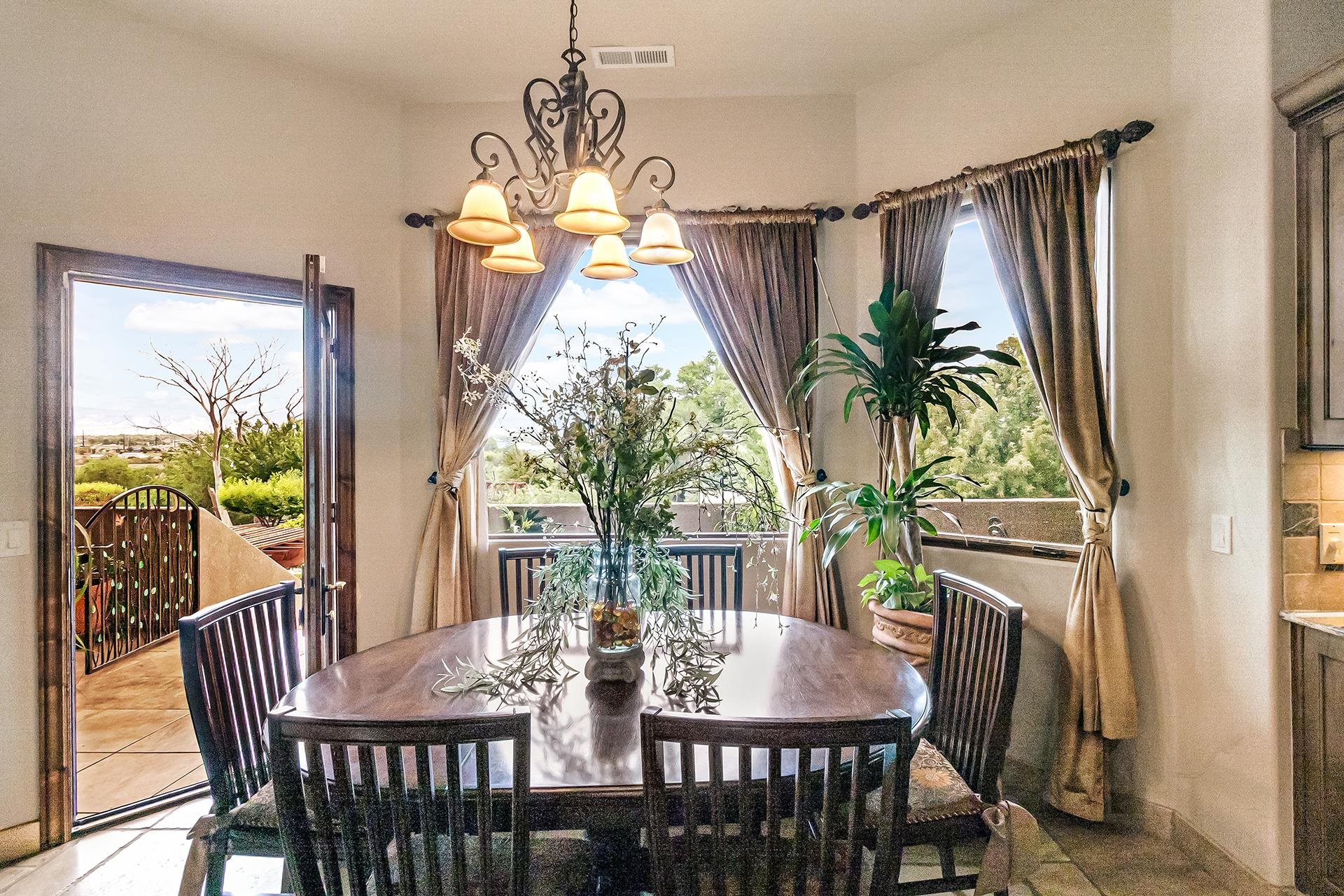 Grand Junction, Colorado, 81507, United States, 4 Bedrooms Bedrooms, ,5 BathroomsBathrooms,Residential,Active,2052043