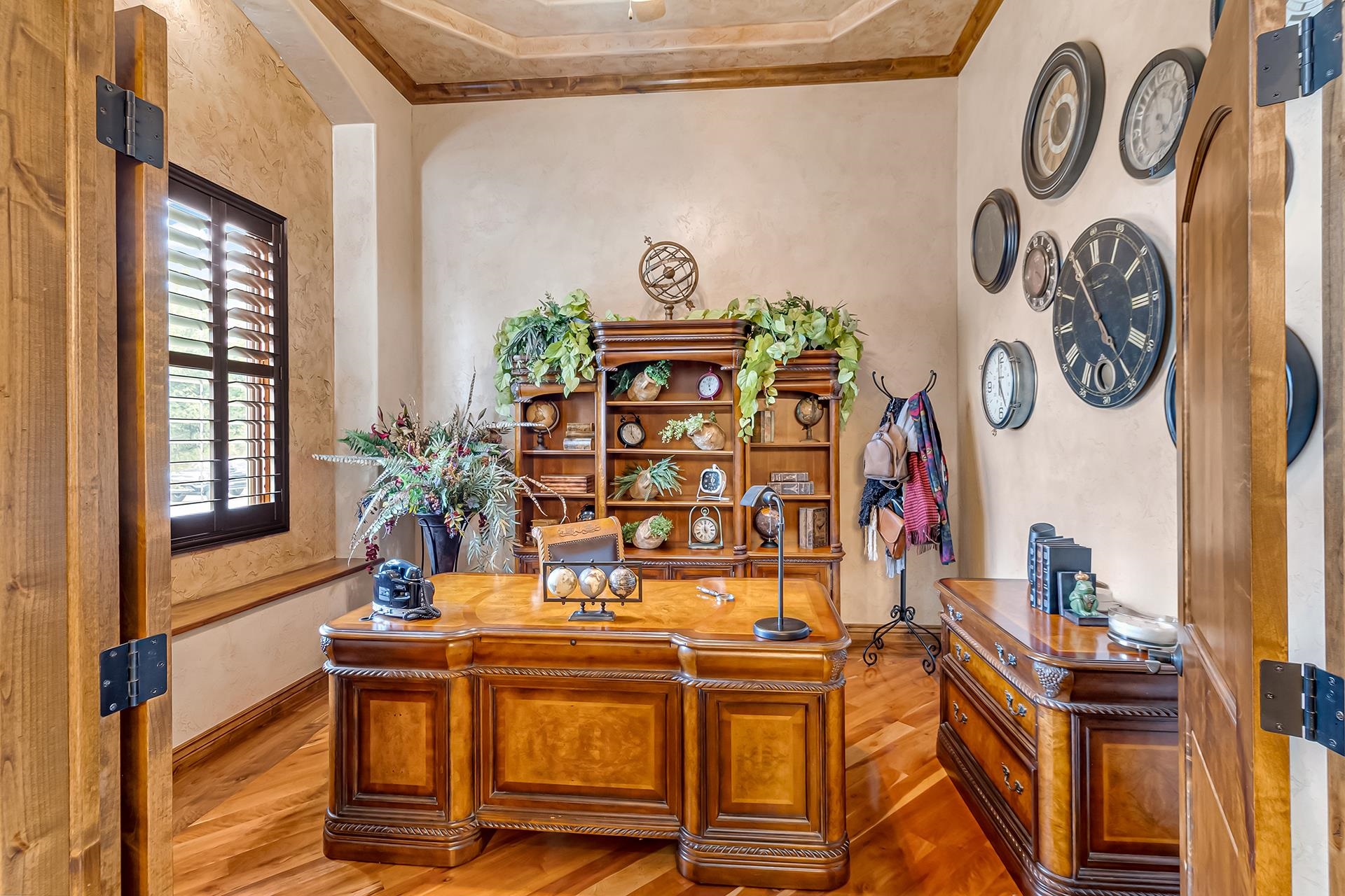 Grand Junction, Colorado, 81507, United States, 4 Bedrooms Bedrooms, ,5 BathroomsBathrooms,Residential,Active,2052043