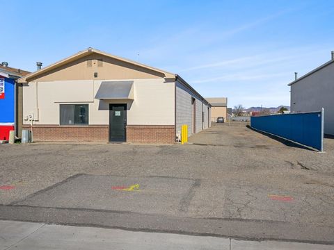 Photo of 2508 Weslo Avenue, Grand Junction, CO 81505 (MLS # 20260232)