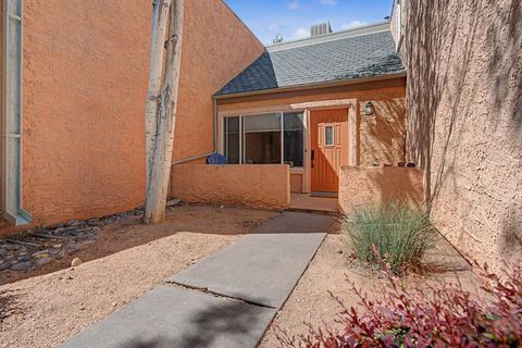 Photo of 948 Northern Way #4, Grand Junction, CO 81506 (MLS # 20261903)